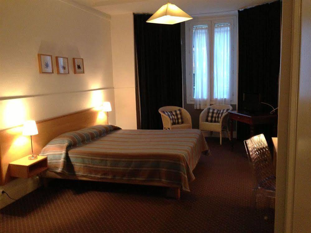 Hotel Val Flores Logis Биарриц Экстерьер фото